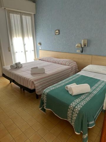 Hotel Villa Vera Rimini Exterior photo